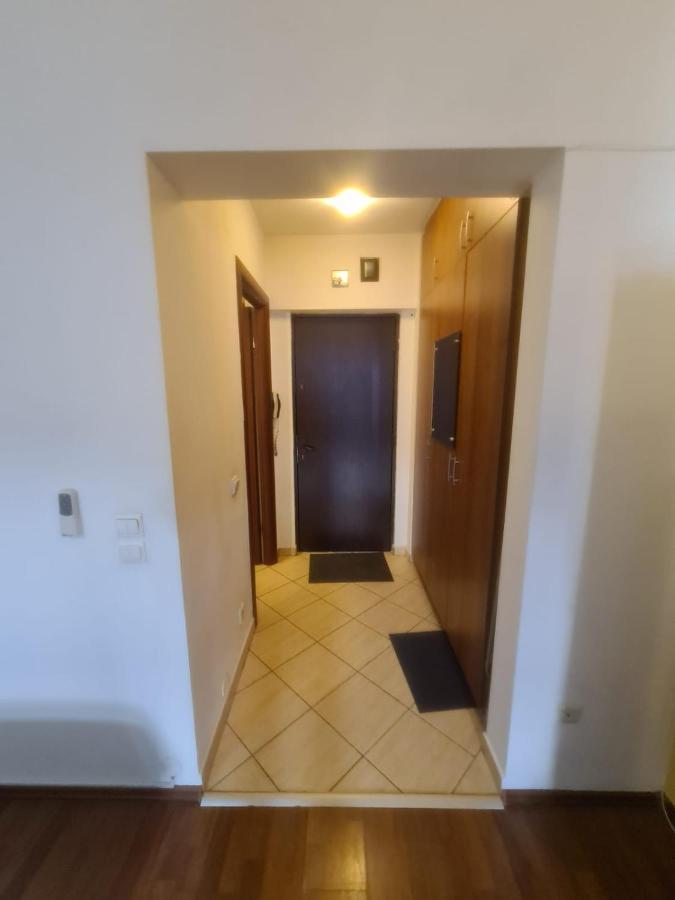 Studiolut_1 Apartment Bucharest Luaran gambar