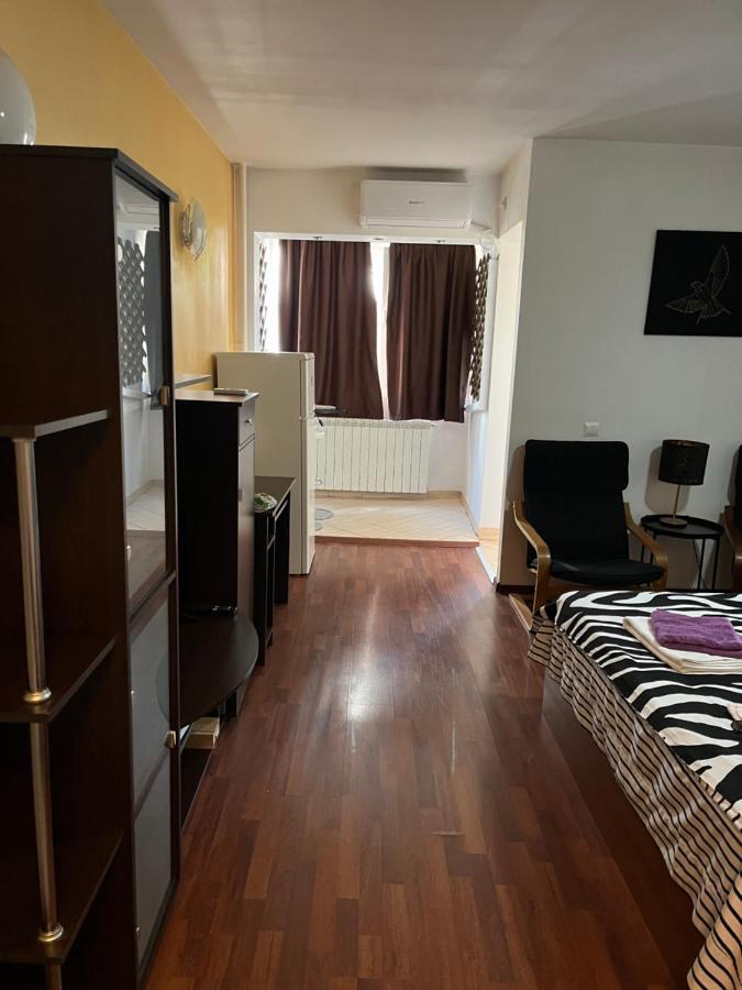 Studiolut_1 Apartment Bucharest Luaran gambar